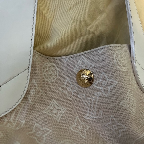 Louis Vuitton purses - Picture 3 of 10